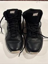 Nike Team Hustle D6 Black/White Youth Boys Basketball Shoes Size 6.5 599187-001