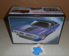 1971 DODGE CHARGER R/T 1/25 SCALE PLASTIC MODEL KIT SET AMT