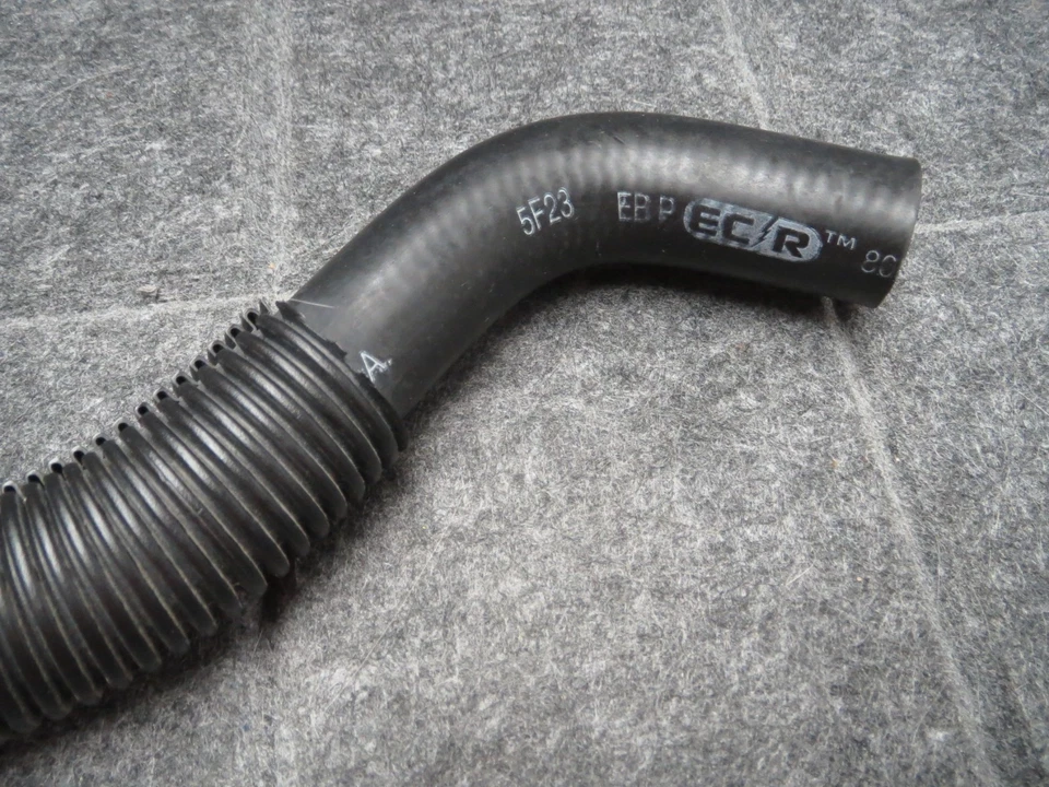 加热器软管适用于 1982 - 1985 年日产 Sentra Pulsar Gates 18954 - 美国制造 — 第 3/4 张图片