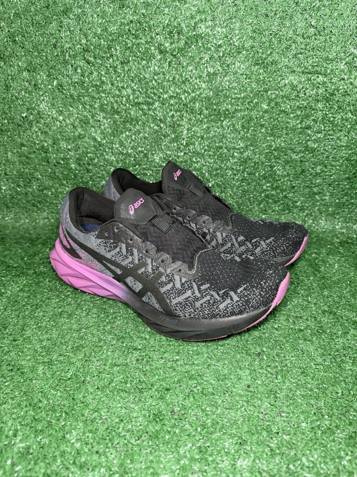 Asics Dynablast Womens Size 10 Black Purple Gym Running Shoes Sneakers 1012A701 thumbnail 2