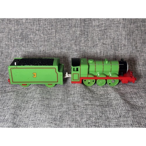 Thomas Trackmaster Motorized TALKING Henry & Tender - Connected Train Working - Picture 4 of 8