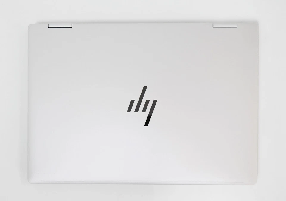 HP Envy 14-fa0023dx 2 en 1 14" AMD Ryzen 7 8840HS 16 GB RAM 1 TB SSD Foto 3 de 4