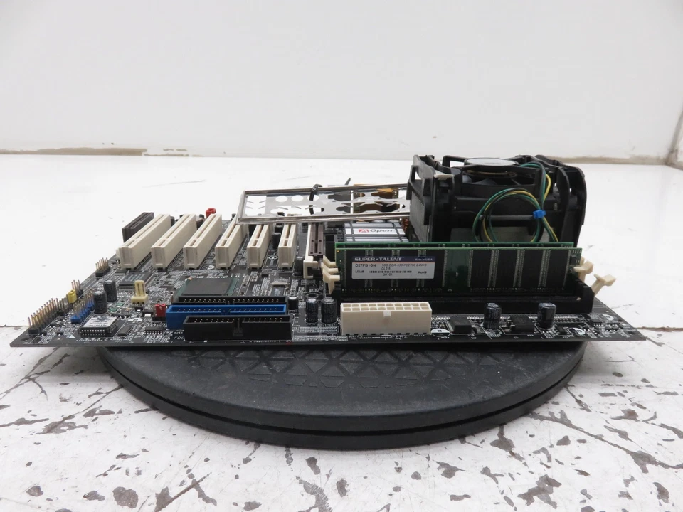 AOpen AX4GE-N Socket 478 Motherboard w/ Intel Pentium 4 2.4GHz 128MB Ram - Image 2 of 4