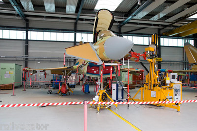 Foto CD EADS Airbus Familientag Manching 2006 Eurofighter in der Fertigung