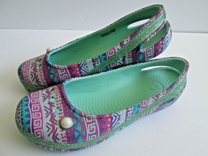 crocs ballet flats pink