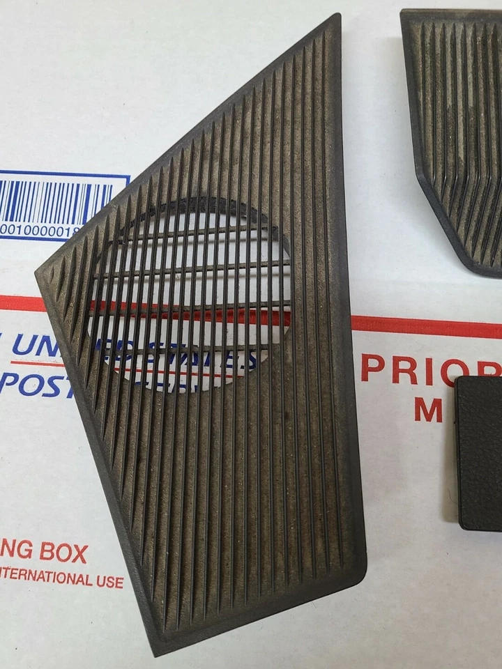 2009-2012 DODGE RAM 1500 ПРИБОРНОЙ ПАНЕЛИ ПОДУШЕЧКА ВЕРХНЯЯ ПАНЕЛЬ ОТДЕЛКА РЕШЕТКА ВЕНТИЛЯЦИОННЫЕ ВСТАВКИ - Изображение 2 из 4