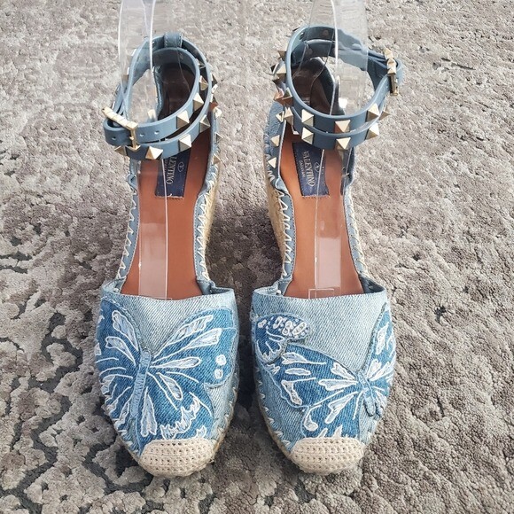 Valentino Garavani Rockstud Double Butterfly Espadrille