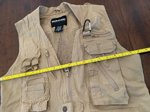 Humvee Pockets Galore! Safari Photo Fishing Hunting Khaki Tan Men's Vest Size XS - Picture 11 of 12