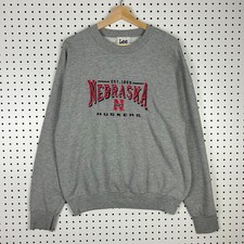 Nebraska Cornhuskers 90s Crewneck Medium Embroidered Gray USA Sweatshirt Red Y2K