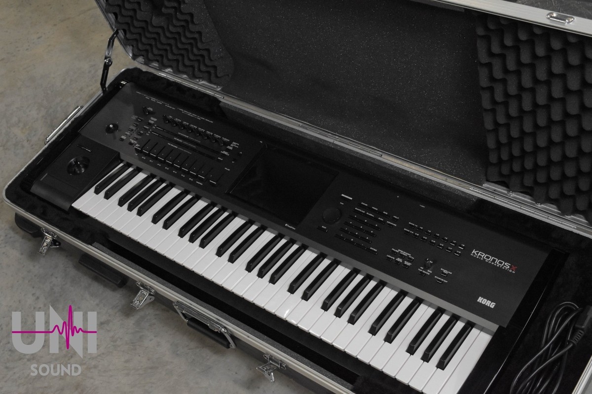 Korg Kronos X 61-Key Music Workstation Synthesizer in Very Good