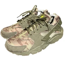 Nike Air Huarache Running Shoe Camo Green AT6156-300 Sz 10.5 Cargo Khaki Sequoia