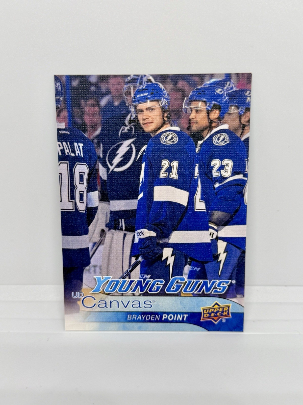 BRAYDEN POINT Rookie 2016-17 Upper Deck Young Guns Canvas Lightning RC #C233