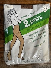 VTG KMART 2 PAIR STRETCH SEAMLESS SHEER STOCKINGS Suntone Sm/med Nylon