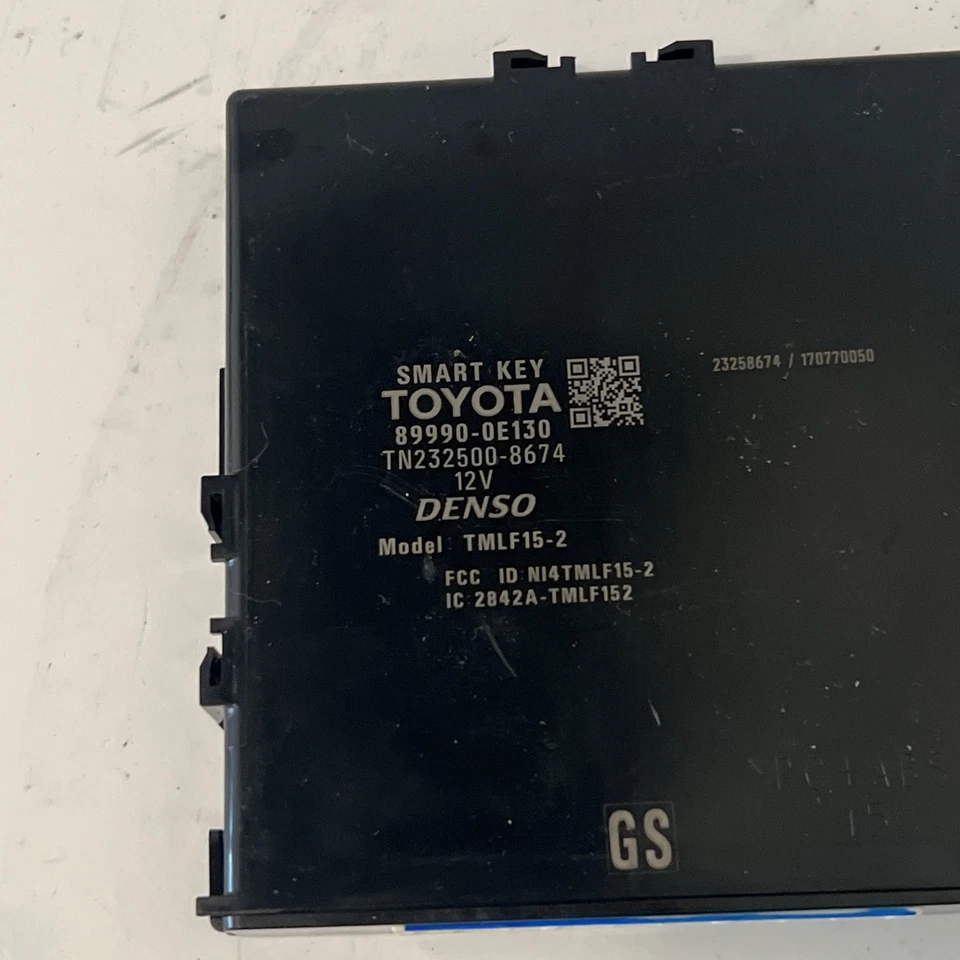 2017 LEXUS RX350 SMART KEY ENTRY COMPUTER CONTROL MODULE OEM 89990-OE130 Foto 2 de 4