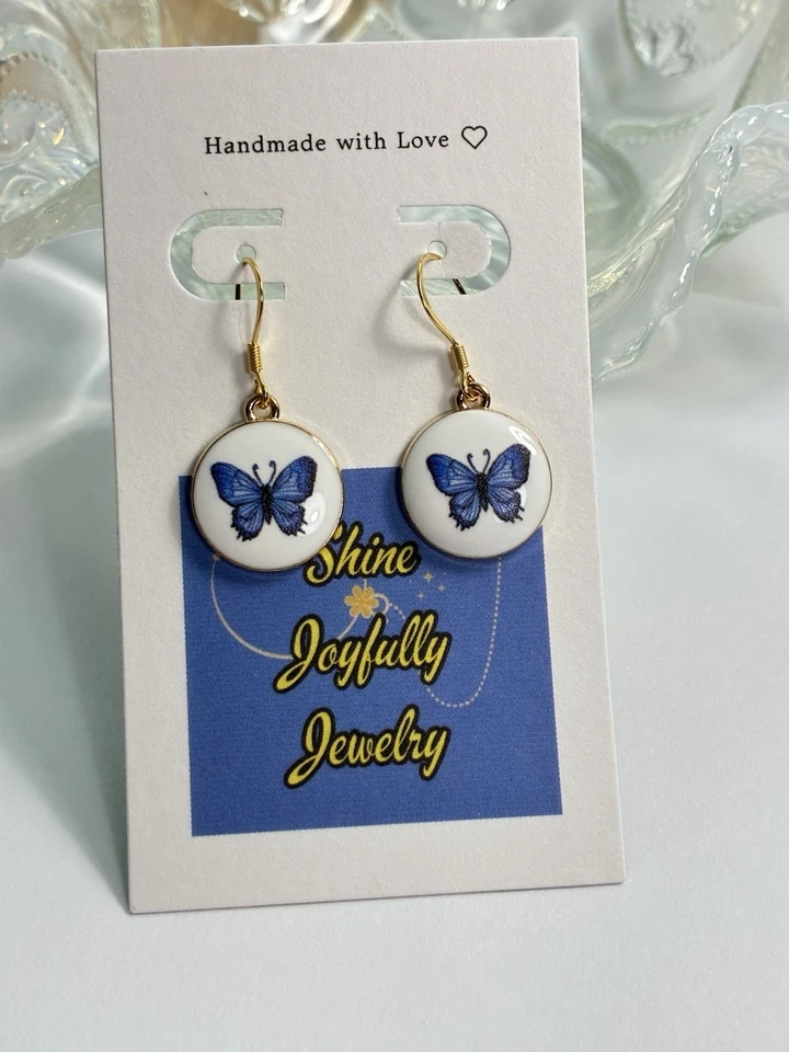 Pendientes de cristal - Diseño azul sobre fondo blanco - Mariposa 🦋 - 1” colgante Foto 4 de 4