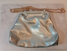 Bolso de Noche Kalidi Plateado Bolsa de Satén Bolso sin asas Cadena Dorada Correa Mediano