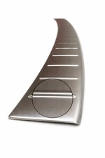 Ladekantenschutz Gebürstet Edelstahl mit Abkantung für BMW 1er-F20-F21-ab 2011