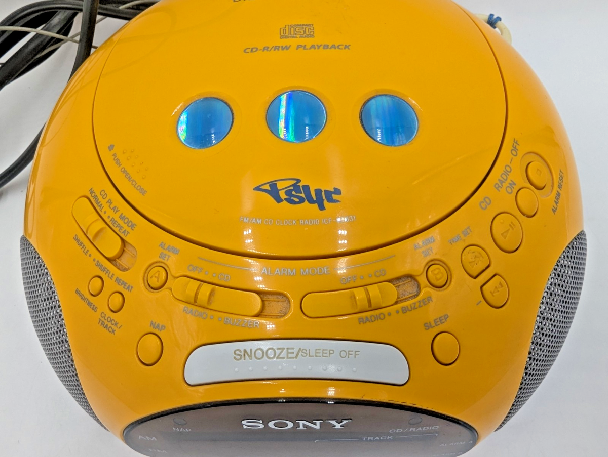 Sony Dream Machine Psyc ICF-CD831 CD Alarm Clock Radio Yellow