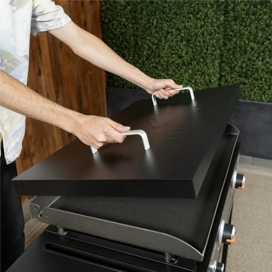 Blackstone Original 2-Burner 28" Propane Omnivore Griddle with Hard Cover - Image 3 of 4