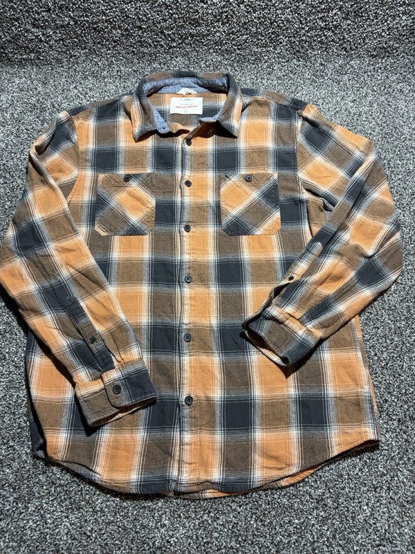 Urban Pipeline Men's L Brown/Black/Gray Plaid Flannel Button-Up Shirt