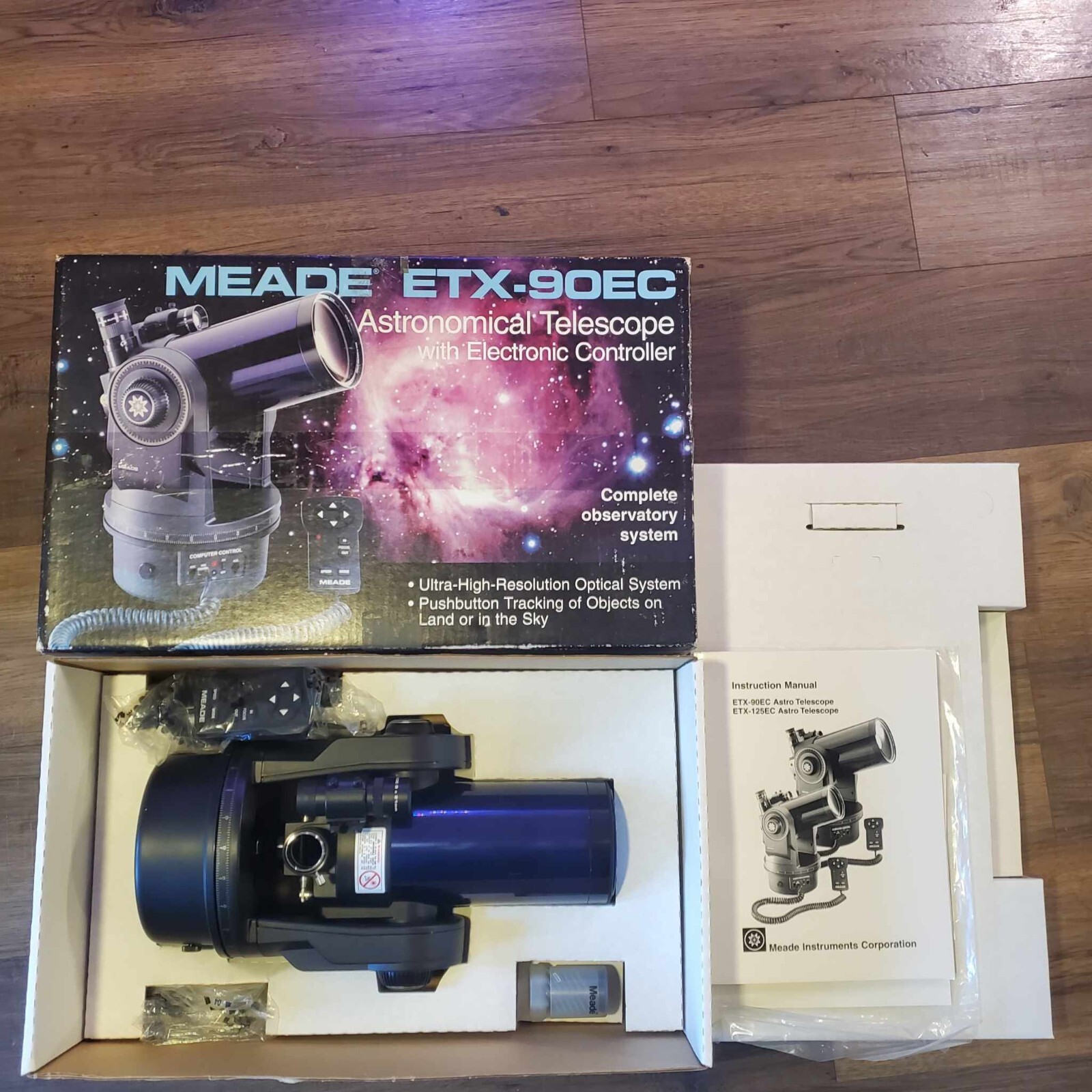 Meade ETX90EC Catadioptric Telescope 21 & 26mm lens Electronic