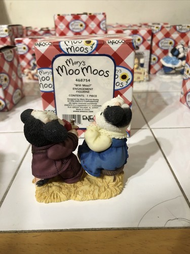 Mary's Moo Moos Will Moo? Engagement Cow Figurine 468754 - Picture 3 of 6
