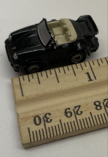 1987 Micro Machines Porsche 911 Convertible Black/Red & Black 911 Porsche Cars - Picture 4 of 11