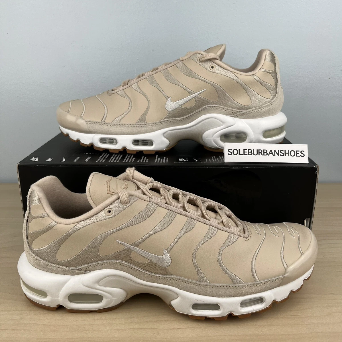 Tan nike top air max plus