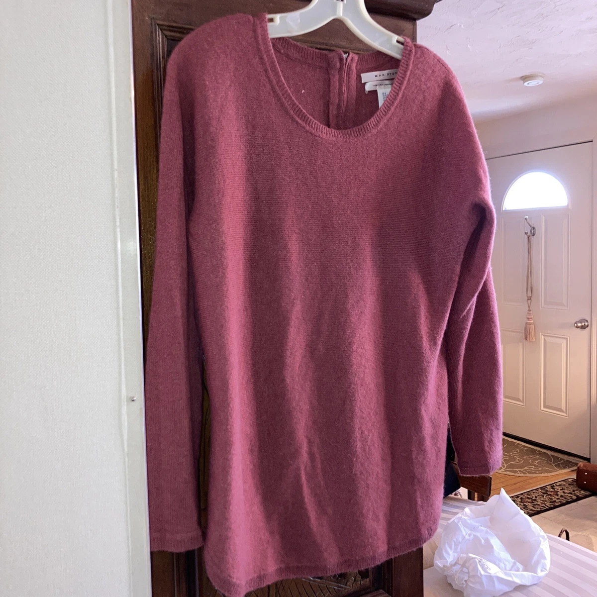 Max studio clearance cashmere sweater