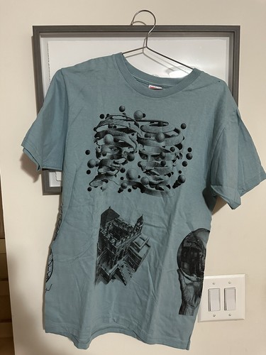 ないので Supreme - M.C Escher Collage Tee Mサイズ supreme の通販