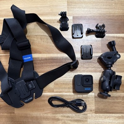 GoPro Hero11 Black Hero 11 Mini Bundle