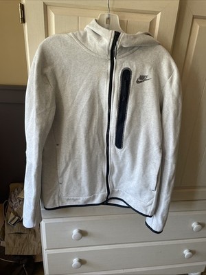 Nike tech- Arctic Wolf Color