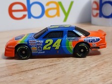 Racing Champions Nascar 1/64 diecast 24 DuPont Jeff Gordon Chevy 1993 loose