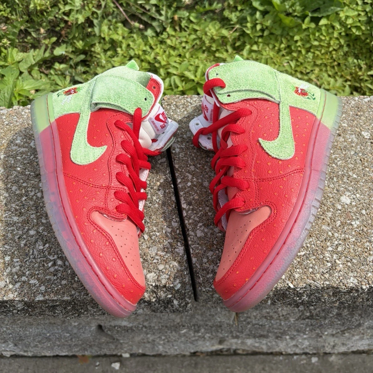 Athletic Nike Sb Dunk High Shoes for Men for Sale | Authenticity