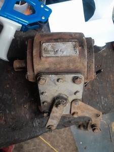 Chelsea Muncie Pto 41k17c5 Ye? Used Turns From Dirty From Storage