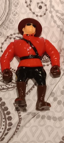 WWE THE MOUNTIE HASBRO WRESTLING ACTION FIGURE WWF...