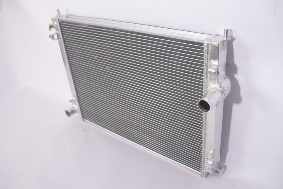 Radiator For A Chrysler 300