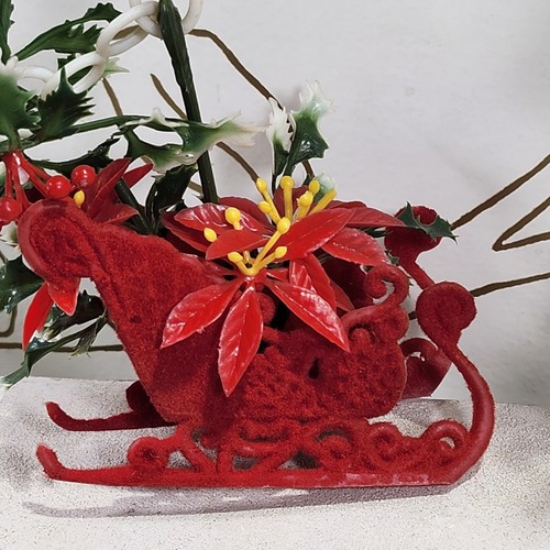 Vintage Christmas Plastic Chain Holly Garland Flocked Reindeer Sleigh 60s Kitsch - Picture 18 of 22