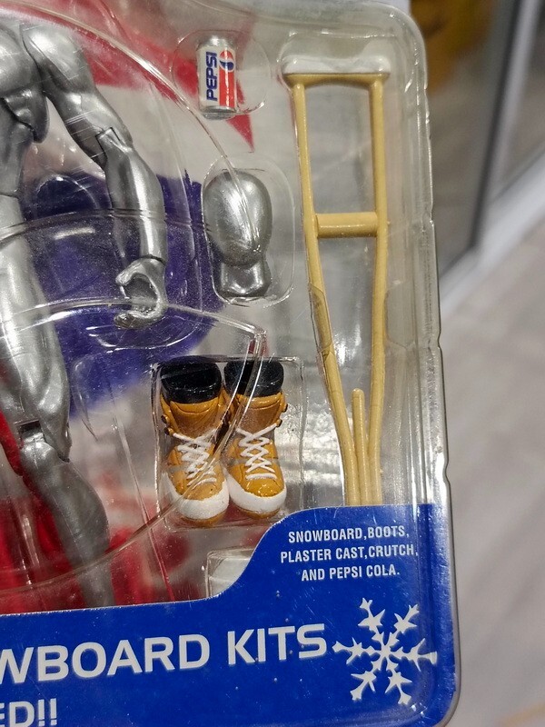 Bandai 1998 PEPSI MAN Snowboard Kits Pepsiman (red) 6 inch Figure