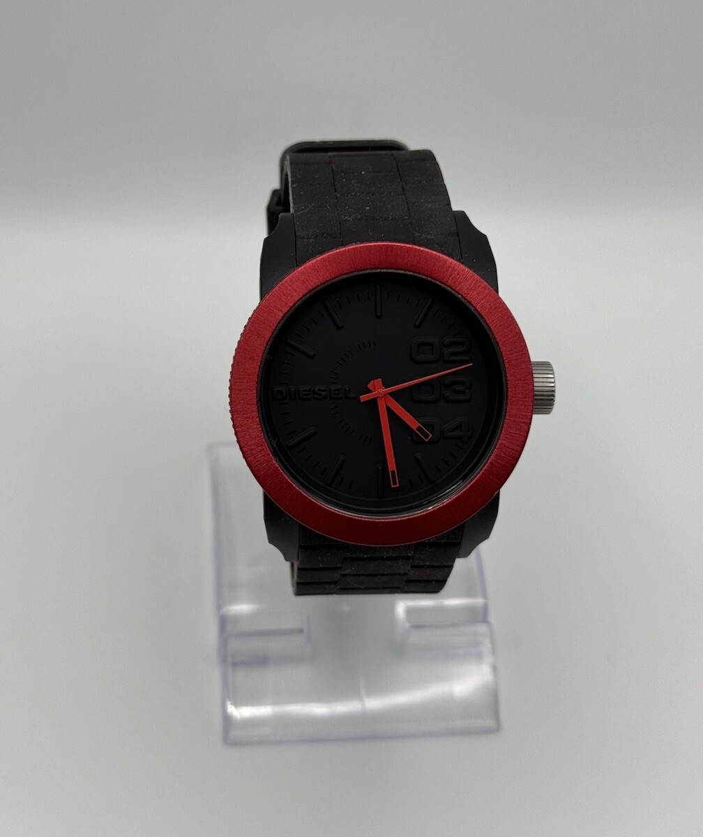 Diesel DZ-1457 Analog Quartz Red Bezel/Black Silicone Band Wristwatch