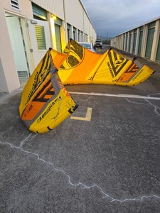 Cabrinha Switchblade 9m kite - Excellent!!