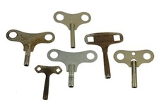 Posten alte Aufzugschlüssel f Uhrwerk Wanduhr Regulator Pendule Uhrmacher