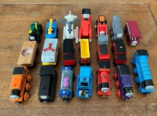 Thomas  Friends Lot of 20 Wooden Train Pieces 