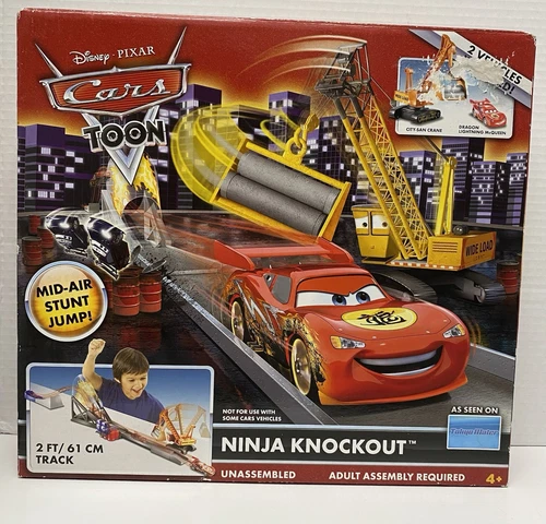 Disney Cars Toon Tokyo Ninja Knockout  W/City San Crane, Dragon McQueen New 2009