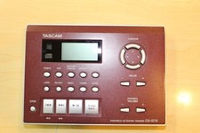 Tascam CD-GT2 Guitar Trainer Training VSA Portable CD Player MP3 3.5mm Output