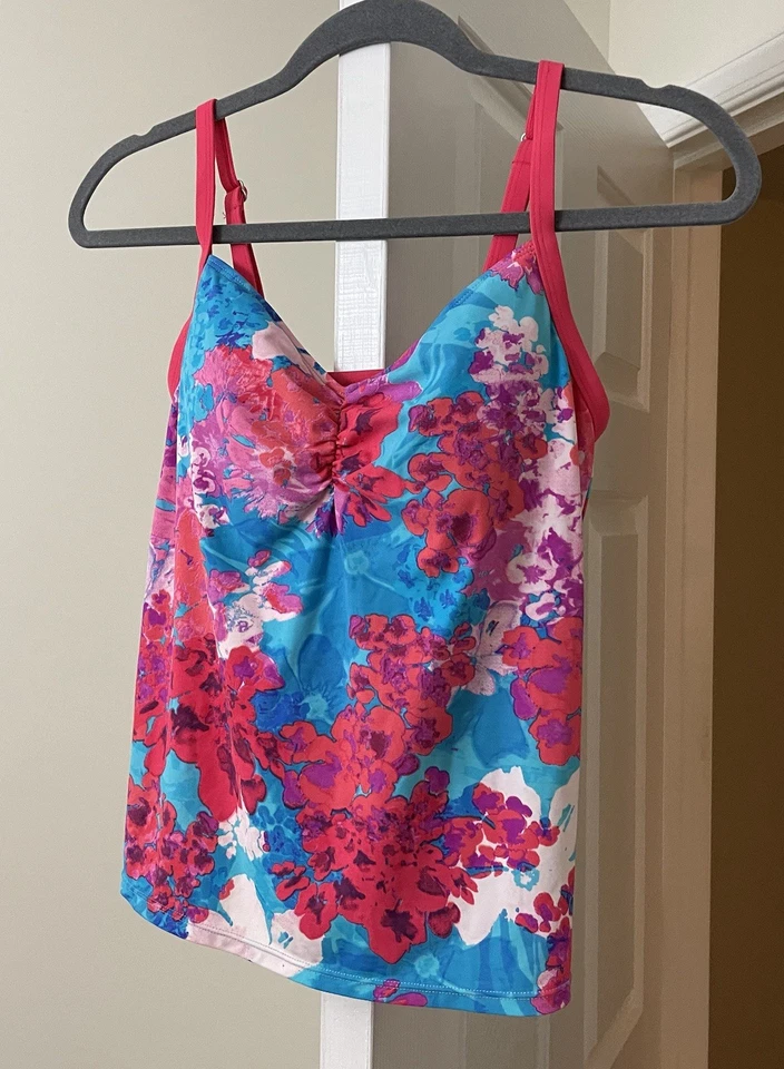 Camiseta Tankini de Natación Reebok Rosa Floral Isla Bohemia Para Mujer Pequeña Foto 2 de 3
