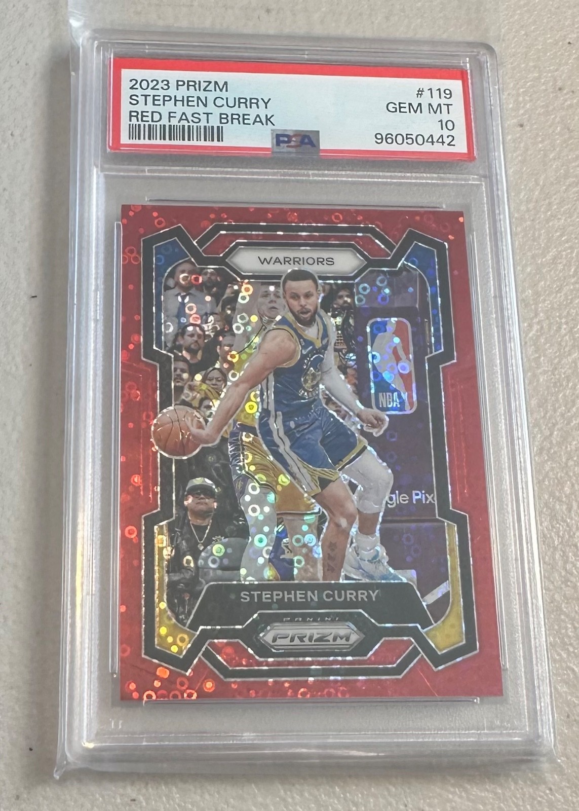 2023-24 Prizm Stephen Curry #119 Red FB Prizm #d/100, PSA 10. HOT Logoman POP 20