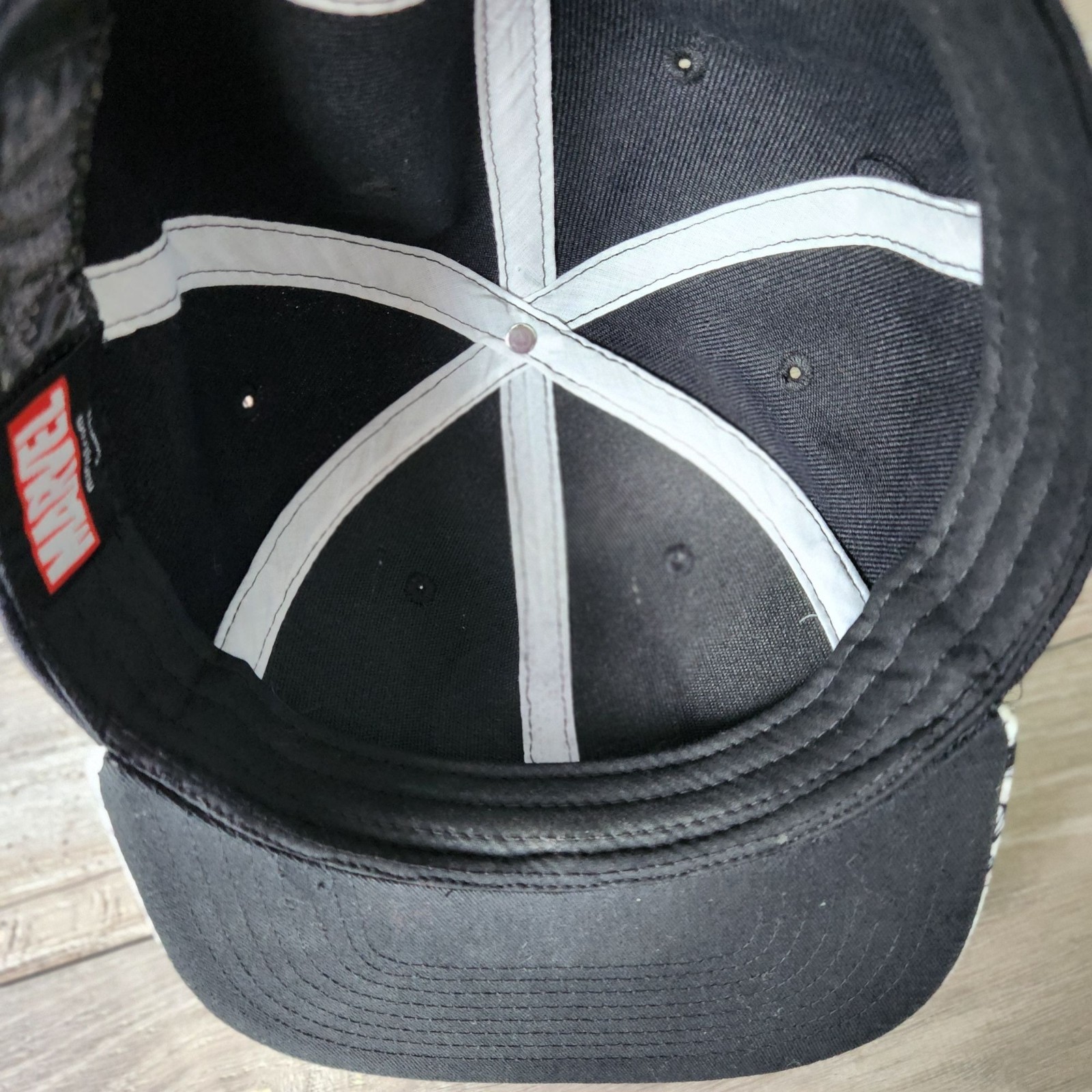 Marvel Deadpool Comic Print Snapback Cap Flat Bri… - image 11