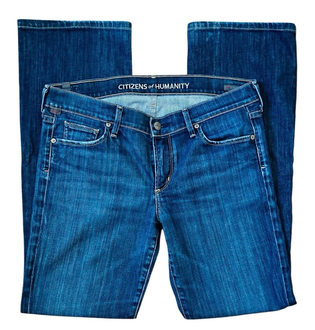 Citizens of Humanity Kelly Low Rise Bootcut Jeans for Women Size 30 Medium Wash 31x32 Timeless Style and Comfortable Fit