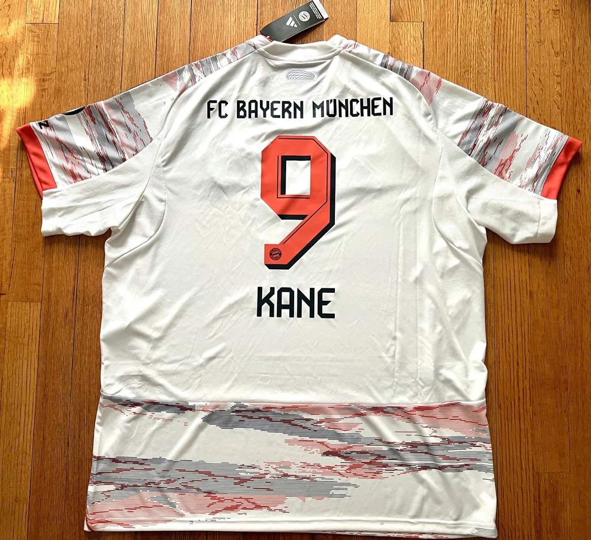 Bayern Munich White International Club Soccer Fan Jerseys for sale